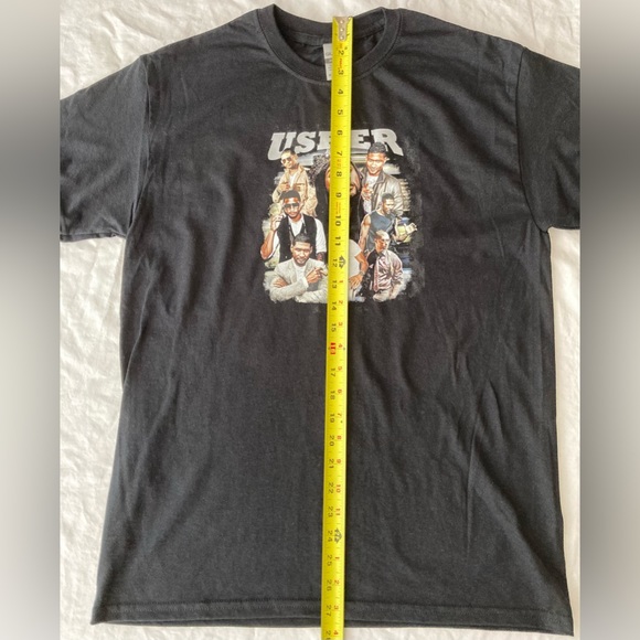 Usher Collage Hip Hop R&B Soul Rap Tee Women’s Black Size M NWT - Picture 5 of 6